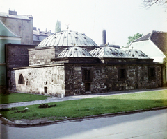 Magyarország, Budapest II., Fő utca - Ganz utca sarok, Király fürdő., 1971, Bauer Sándor, színes, Budapest, török fürdő, Fortepan #113169