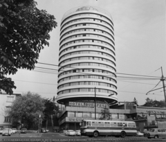 Magyarország, Budapest II., Szilágyi Erzsébet fasor, Budapest körszálló., 1970, Bauer Sándor, forgalom, szálloda, taxi, parkoló, FSO Warszawa 223, Wartburg 353, Ikarus 556, Budapest, Szrogh György-terv, Fortepan #114036