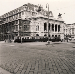 Ausztria, Bécs, Opernring, Operaház., 1939, Buzinkay Géza, villamos, kockakő, Fortepan #114645