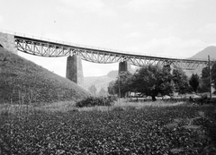 Ukrajna,Kárpátalja, Hajasd, vasúti viadukt., 1939, Gyöngyi, vasút, híd, viadukt, Fortepan #11489