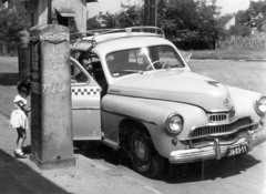 Magyarország, Budapest XIV., Öv utca az Erzsébet királyné útjánál., 1960, Móra András, taxi, taxiállomás, rendszám, Budapest, FSO Warszawa, Fortepan #114969