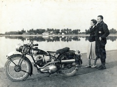 1938, Kelemen Zsuzsa, motorkerékpár, Triumph-márka, Fortepan #115150