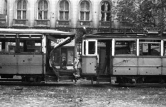 Hungary, Budapest V., Múzeum körút, háttérben a 7. számú ház., 1956, Kurutz Márton, revolution, tram, wreck, Budapest, FVV-organisation, public transport line number, Fortepan #115232