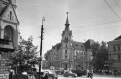 Magyarország, Kaposvár, Kossuth tér, középen a Városi Tanács (később Városháza) tornyos épülete., 1958, Répay András, középület, teherautó, Fortepan #115515