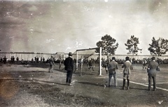 Magyarország, Pécs, Vásártéri-pálya (később a Siklósi úti Volán telephelyét alakították ki a helyén), a felvétel a Pécsi Sport Club - Kaposvári Turul SE (8:1) mérkőzésen készült, 1925. szeptember 21-én., 1925, Schmal Alexandra, futballpálya, Fortepan #115585