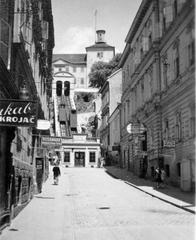 Horvátország, Zágráb, Tomićeva ulica, szemben a Sikló és jobbra fent a Lotrščak torony (Kula Lotrščak)., 1930, Gyöngyi, reklám, utcakép, Fortepan #11578