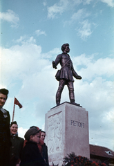 Magyarország, Miskolc, Petőfi Sándor tér, Petőfi Sándor szobrának avatása (Kocsis András, 1951.)., 1951, Zsivkov Anita - Koós Árpád / Kocsis András fényképei, színes, Petőfi-ábrázolás, Fortepan #115899