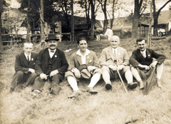 1930, Fortepan/Album009, sitting on the ground, Fortepan #116472