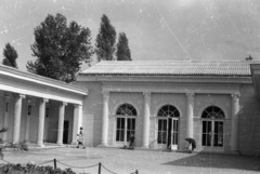 Magyarország, Városliget,Vidámpark, Budapest XIV., 1958, FSZEK Budapest Gyűjtemény / Sándor György, Sándor György, Budapest, takarítás, Fortepan #116991