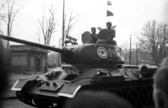 1952, Dán Zsuzsanna, harckocsi, T-34 tank, Fortepan #117705