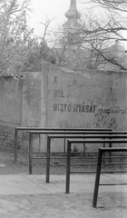 Templom:, 1980, Fortepan, templom, graffiti, Edda-ábrázolás, Fortepan #11774