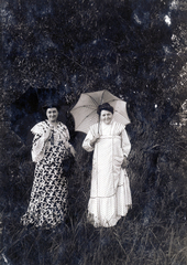 1908, Erdőssy Béla, dotted dress, sunshades, Fortepan #117768