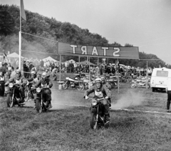 Magyarország, Hármashatárhegyi repülőtér, Budapest II., Összetett Honvédelmi Verseny (ÖHV)., 1968, MHSZ, motorverseny, Budapest, Fortepan #118444