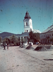 Románia,Erdély, Szinérváralja, Strada Mihail Eminescu (Rákóczi utca), szemben a görögkatolikus (később ortodox) templom., 1941, Széman György, templom, színes, utcakép, Fortepan #118630