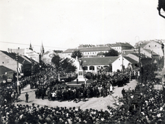 Magyarország, Kaposvár, Petőfi (Deák Ferenc) tér, Nagyatádi Szabó István szobrának leleplezése a Kaposvári virágos hét megnyitása napján, 1934. szeptember 23-án., 1934, Uj Nemzedék napilap, szobor, városkép, ünnepség, csoportosulás, Fortepan #118674