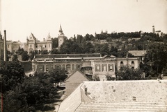 Magyarország, Budapest XXII., Budafok, Anna utca, Törley pezsgőgyár. Balra a Törley-kastély, jobb szélen a Törley-mauzóleum., 1937, Uj Nemzedék napilap, pezsgő, Budapest, Habzóbor, Törley-márka, Fortepan #118821