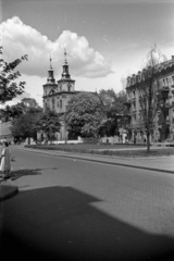 Lengyelország, Krakkó, plac Jana Matejki, Szent Flórián-templom (Kościół św. Floriana)., 1947, Bogdan Celichowski, templom, utcakép, Fortepan #119190