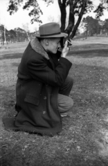 Poland, 1948, Bogdan Celichowski, portrait, hat, camera, photography, Fortepan #119228