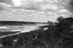 Lengyelország, Kazimierz Dolny, kilátás a várból a Visztula felé., 1950, Bogdan Celichowski, látkép, Fortepan #119661