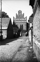 Lengyelország, Kamionna, ulica Koscielna, Sarlós Boldogasszony templom (Kosciól Narodzenia Najswietszej Maryi Panny)., 1949, Bogdan Celichowski, utcakép, épületdísz, Fortepan #119693