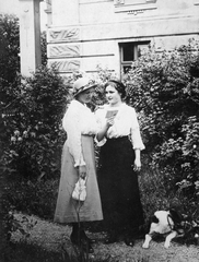 1922, Nagy Zita, hat, dog, garden, women, double portrait, Fortepan #11970