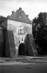 Poland, Przemyśl, Zamek Kazimierzowski., 1947, Bogdan Celichowski, monument, architectural ornament, Fortepan #119806