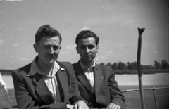 Poland, 1947, Bogdan Celichowski, gentleman, double portrait, sitting, Fortepan #119864