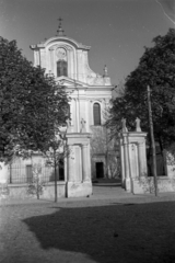 Poland, ulica Księdza Zygmunta Sajny, Szűz Mária Szeplőtelen Fogantatása-templom (Kościół Niepokalanego Poczęcia Najświętszej Maryi Panny)., 1947, Bogdan Celichowski, church, architectural ornament, Fortepan #119874