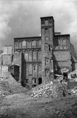 Poland, Szczecin, ulica Kurkowa, a romos Loitz bérház (Kamienica Loitzów)., 1947, Bogdan Celichowski, war damage, damaged building, Fortepan #119898