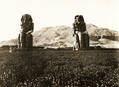 Egypt, Luxor, Memnón-kolosszusok, III. Amenhotep fáraó két ülőszobra., 1921, Hanser Mária, ancient culture, Fortepan #120678