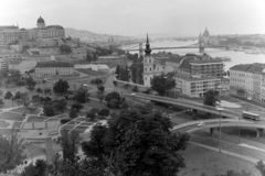 Magyarország, Gellérthegy, Budapest I., kilátás a Budavári Palota (korábban Királyi Palota) és a Széchenyi Lánchíd felé., 1966, Inkey Tibor, Budapest, Fortepan #120712