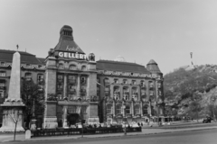 Magyarország, Budapest XI., Szent Gellért tér, Gellért Szálló, jobbra a Gellért-hegyen a Felszabadulási emlékmű., 1966, Inkey Tibor, szálloda, Budapest, Fortepan #120740