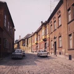 Hungary, Győr, Káptalandomb a Gutenberg tér felől nézve., 1975, Inkey Tibor, colorful, number plate, Fortepan #120812