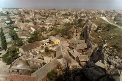 Magyarország, Veszprém, kilátás a Várból, előtérben jobbra a Benedek-hegy., 1972, Inkey Tibor, színes, városkép, kilátás, kereszt_jelkép, Fortepan #120987