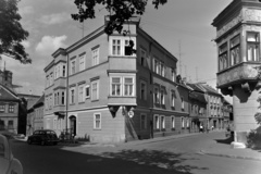 Magyarország, Győr, Bécsi kapu (Köztársaság) tér, szemben a Király (Alkotmány) utca és sarkán, jobbra az Altabak-ház., 1967, Inkey Tibor, Fortepan #121014