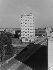 Magyarország, Budapest XI., Kocsis utca, szemben a Földalatti Vasút Vállalat munkásszállója a Fejér Lipót (Török Ignác) utca felől nézve., 1970, UVATERV, Budapest, Fortepan #121062