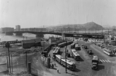 Magyarország, Budapest IX., Boráros tér a Petőfi híd felé nézve., 1968, UVATERV, Ikarus 60 csuklós, Budapest, Fortepan #121115