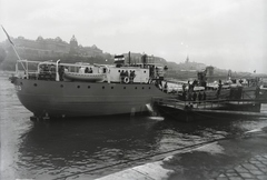 Magyarország, »DTRT SZEGED (1936) a Budapest Vigadó téri állomáson.« Leltári jelzet: MMKM TFGY 2017.1.43., 1936, Magyar Műszaki és Közlekedési Múzeum / Történeti Fényképek Gyűjteménye / Ganz gyűjtemény, Fortepan #122523