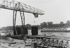 Magyarország, »DTRT TISZA (1937) duna-tengeri áruszállító csavaros motorhajó építése /ép.sz. 1448/.« Leltári jelzet: MMKM TFGY 2017.1.110., 1937, Magyar Műszaki és Közlekedési Múzeum / Történeti Fényképek Gyűjteménye / Ganz gyűjtemény, portáldaru, Fortepan #122550