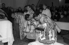 1953, Hámori Gyula, church interior, priest, vestments, Fortepan #123481