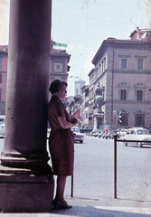 Olaszország, Firenze, Santissima Annunziata tér. Háttal, I. Ferdinánd nagyherceg (1549-1609) lovasszobra., 1967, G K, színes, lovas szobor, Ferdinando I de' Medici-ábrázolás, Fortepan #12352