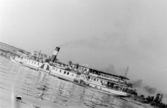 Magyarország, Budapest, Újpesti vasúti híd újjáépítése, előtte a Szabadság sétahajó., 1952, Szent-tamási Mihály, hajó, híd, vasúti híd, gőzhajó, lapátkerekes hajó, Szabadság/Zsófia/Zsófia herczegnő hajó, Fortepan #12410