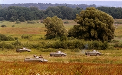 Magyarország, Homokkomárom, a Magyar Néphadsereg egyik egységének hadgyakorlata., 1986, Urbán Tamás, színes, hadgyakorlat, PSZH harcjármű, Fortepan #124372