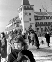 Hungary, untitled, Budapest XII., Rege utca, Vörös Csillag (egykor Golf, később Panoráma) szálloda., 1958, Szent-tamási Mihály, Red Star, Budapest, Dezső Lauber-design, László Bereczky-design, Fortepan #12466