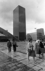 Franciaország, Puteaux, La Défense üzleti központ Párizs elővárosában., 1982, Urbán Tamás, tér, felhőkarcoló, modern építészet, Skidmore, Owings & Merrill-terv, Roger Saubot-terv, Francois Jullien-terv, Fortepan #124908