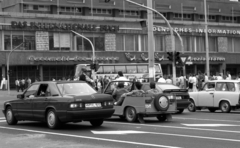 Germany, Berlin, Karl-Liebknecht-Strasse a Spandauer Strasse kereszteződése közelében., 1990, Urbán Tamás, Mercedes W120, Fortepan #125079