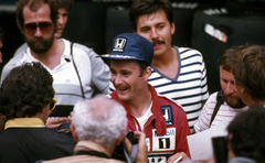 Magyarország, Hungaroring, Mogyoród, Formula-1 első magyar nagydíj, középen Nigel Mansell, a Williams-Honda csapat versenyzője., 1986, Urbán Tamás, színes, Honda-márka, Forma-1, Fortepan #125446