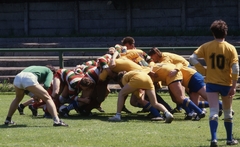 Magyarország, Budapest III., Sujtás utca, a Gázgyár sporttelepe, Békásmegyeri Lakótelep SE - Pécs rögbi mérkőzés., 1987, Urbán Tamás, színes, Budapest, rögbi, Fortepan #125647