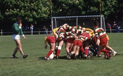 Magyarország, Budapest III., Sujtás utca, a Gázgyár sporttelepe, Békásmegyeri Lakótelep SE - Pécs rögbi mérkőzés., 1987, Urbán Tamás, színes, Budapest, rögbi, Fortepan #125649