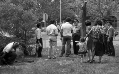 Magyarország, Városliget, Budapest XIV., Állatkerti körút, szemben a Kis vidámpark bejárata, jobbra a Körhinta épülete., 1988, Urbán Tamás, Budapest, Fortepan #125830